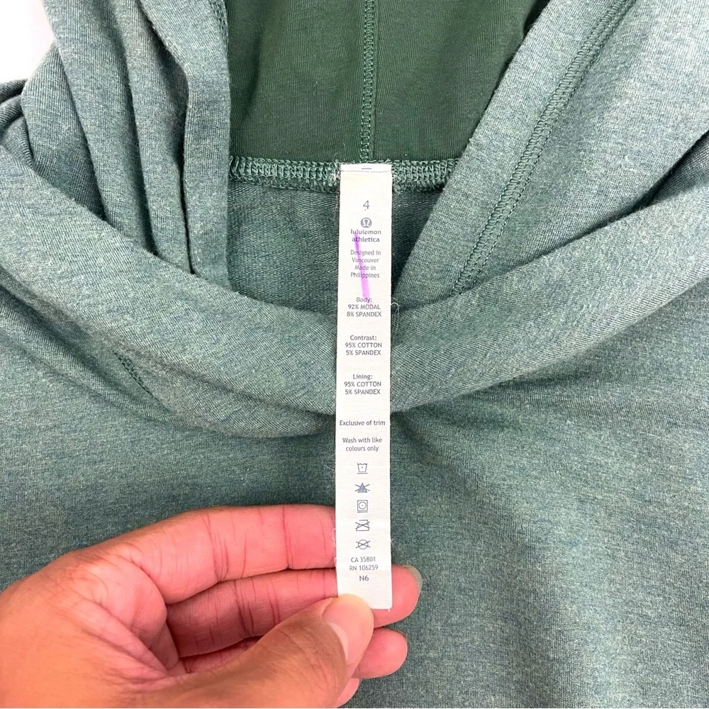 Lululemon Women’s Serenity Hoodie Pullover Green Short Sleeve W3E32S